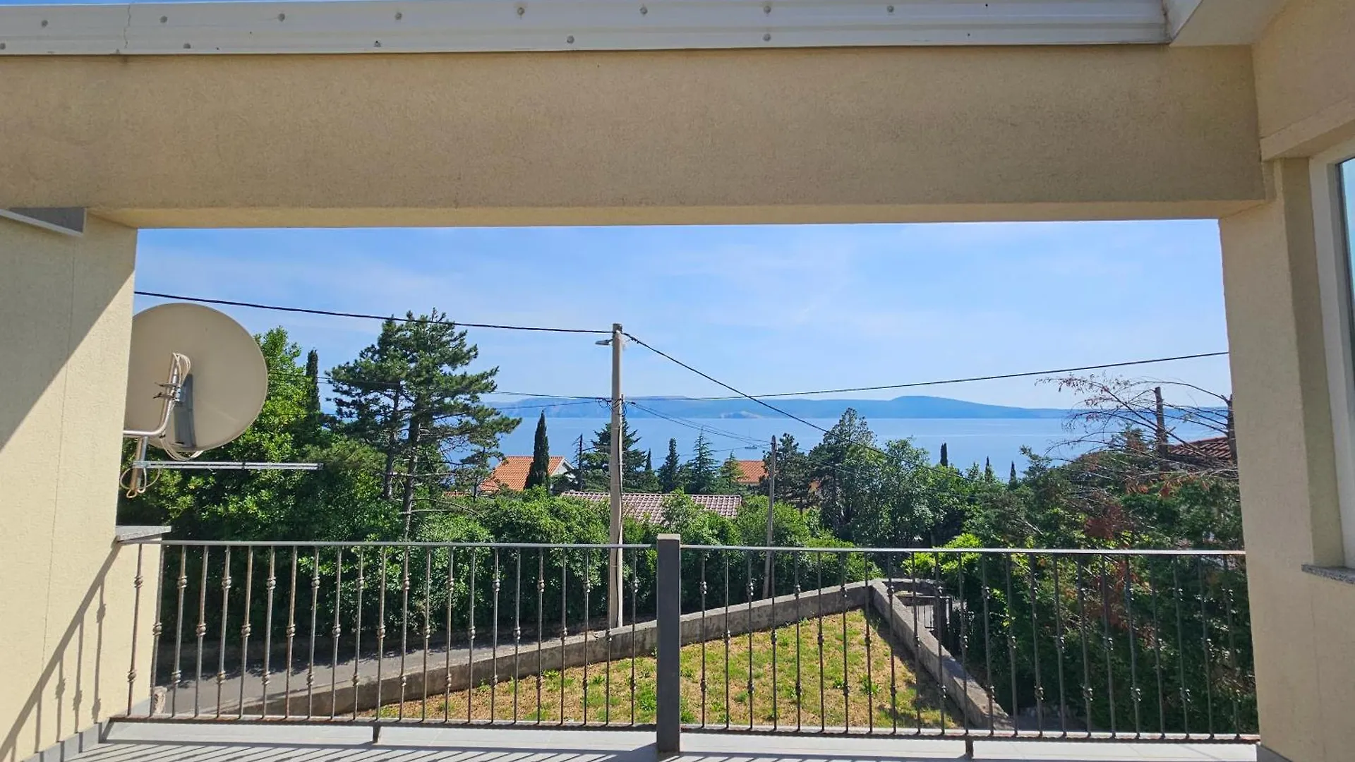 Belle Oasis Apartman Novi Vinodolski 0*,